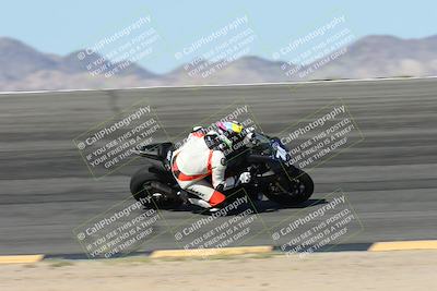 media/May-10-2025-Race Pace (Sat) [[db32fef2da]]/Vested/3-Bowl Set 1 (9am)/